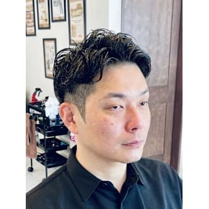 【40代 男性】ロンドンツーブロパーマ（大宮/バーバー）