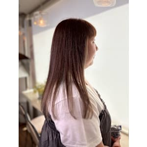 イルミナカラーでツヤストレート