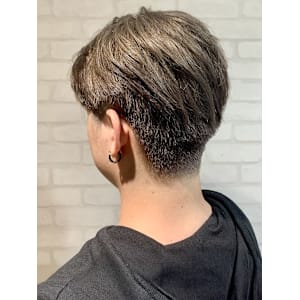 ワイルドグレージュ