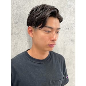 爽やかアップバングショート