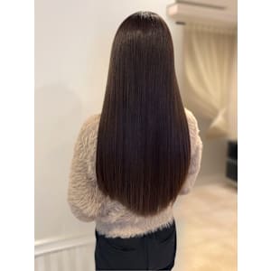 チョコレートブラウン 髪質改善ストレート ロング 艶髪