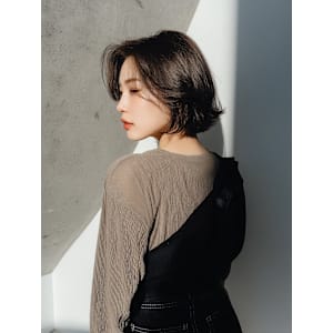 ゆるやか外ハネ×大人ニュアンスボブ　