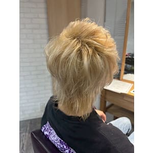 ブロンドマッシュウルフ - Afinar 横浜店【アフィナーヨコハマテン】掲載中