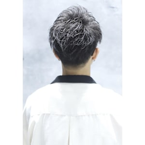 夏髪アップバング