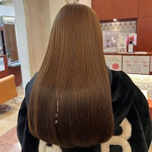 stylist橋本海が作る透明感ミルクティーベージュ