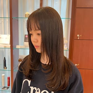 stylist橋本海が作る透明感カラー×レイヤーカット