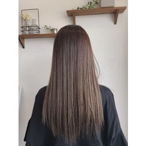 Un Atre（アン アトレ）×スタイル