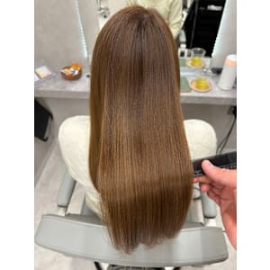 美髪髪質改善マデナ＆インピタリトリートメント/札幌大通美容室