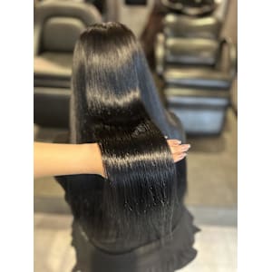 ナナセ/艶ブラック/透明感カラー/韓国