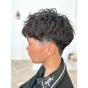 メンズショート×無造作パーマ