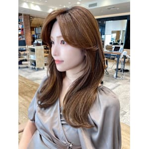 暗髪でも出せるこなれ感フェイスレイヤー×ナチュラルセミロング - AFLOAT/L 錦糸町【アフロートエル】【アフロートエル キンシチョウ】掲載中