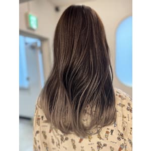 グラデーションカラー×ロング 『銀座/個室』 - answer BEAUTY SALON【アンサー ビューティーサロン】掲載中