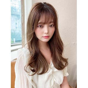 大人かわいいくびれヘアセミロング × ミルクティーベージュ - AFLOAT/L 錦糸町【アフロートエル】【アフロートエル キンシチョウ】掲載中