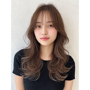 セミロング くびれミディ レイヤーカット 透明感カラー