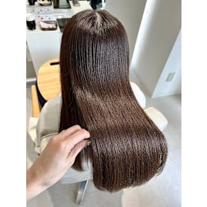 coto 福井大和田店 髪質改善トリートメント&ハイトーン