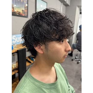 WAVY 桜木町店×無造作パーマ