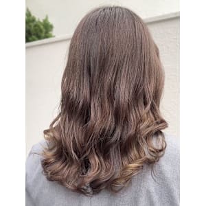 オーダー多数！ミディアムヘアのかわいい【コテ巻き風パーマ】