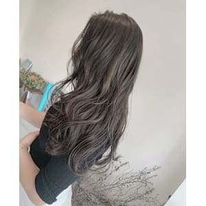 アッシュグレー - Alo's【アロ】掲載中