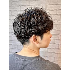 癖毛？自然なパーマ