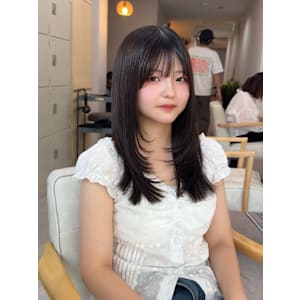 ★夏韓国ヘアレイヤーカット前髪顔周りくびれヘア