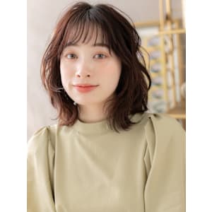 フレンチカジュアル小顔くびれレイヤーウルフ　マロンベージュ