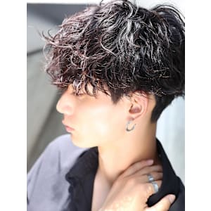 ツイストスパイラル無造作マッシュ