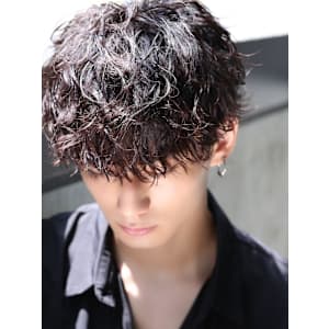 ツイストスパイラル無造作マッシュ