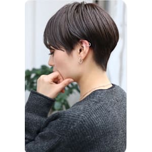 Varma 江坂店×スタイル