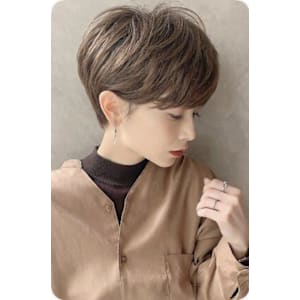 Varma 江坂店×スタイル