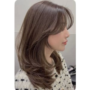 Varma 江坂店×スタイル