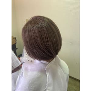 脱白髪染め - L.O.T.　Hair Resort【エルオーティー　ヘアリゾート】掲載中