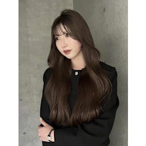 レイヤーカットフェイスレイヤーミルクティーブラウン - YOKE【ヨーク】掲載中