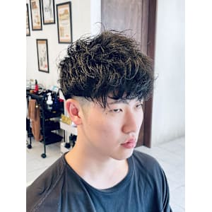 【20代 男性】ロンドンナチュラルカール（大宮/バーバー）