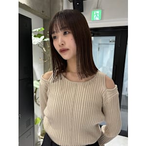 ミディアム切りっぱなしボブ結べるボブオリーブブラウン