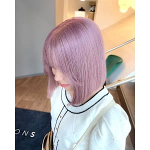 夏に大人気ピンク！