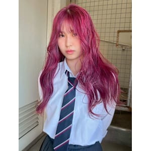 【hinari】ブリーチ/デザインカラー/髪質改善