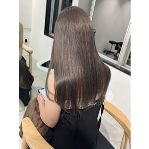 レイヤーカットローレイヤーミルクティーベージュ髪質改善 - YOKE【ヨーク】掲載中