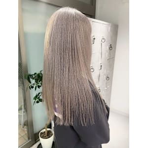 【rizu】ミルクティーカラー/ホワイトベージュ - MOON by KENJE【ムーンバイケンジ】掲載中