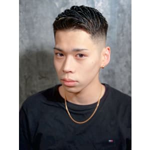 アップバングフェード - ヒロ銀座ヘアーサロン 新橋 銀座口店【ヒロギンザヘアーサロンシンバシギンザグチテン】掲載中