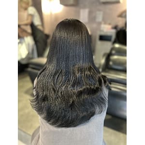 ナナセ/艶ブラック/韓国/透明感