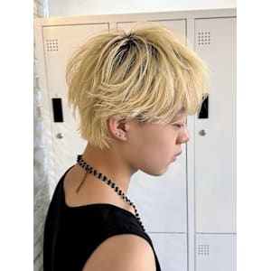 フェザーマッシュ/マッシュショート/ブリーチカラー