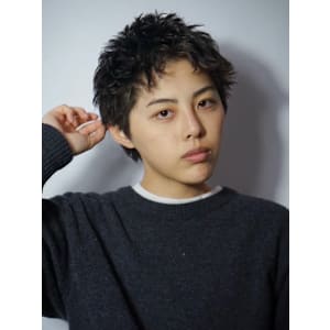 スパイキーショート