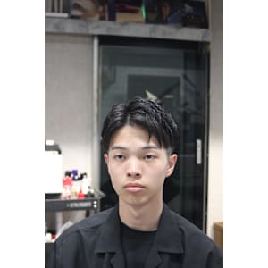 三軒茶屋バーバー NEW OLD×スタイル