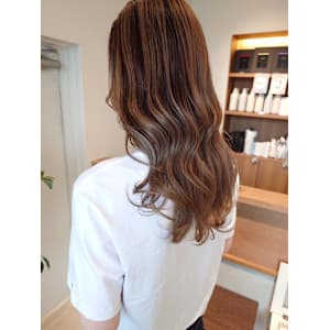 バレイヤージュ - 半個室型美容室 Sourire 箱崎店【ハンコシツガタビヨウシツスーリールハコザキテン】掲載中