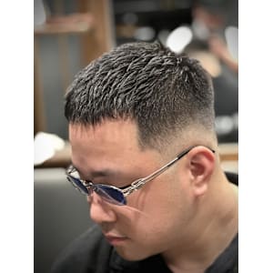 メンズ　フェード　クロップ　バーバー - 銀座shino【ギンザ シノ】掲載中