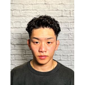 カーリーパーマ