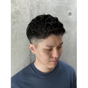 メンズパーマビジネスショート