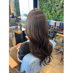 大人のツヤ髪×透明感カラー