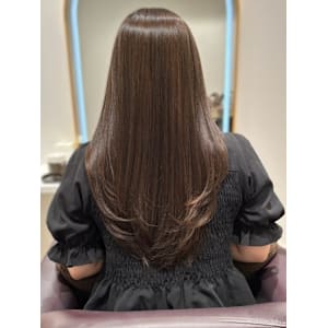 レイヤーカット ブラウンベージュ 髪質改善トリートメント