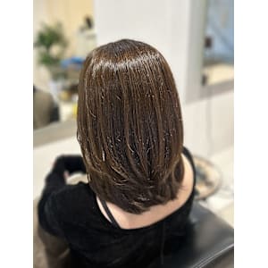 エイジングケアにも◎ダメージレスカラー×オリーブグレージュ